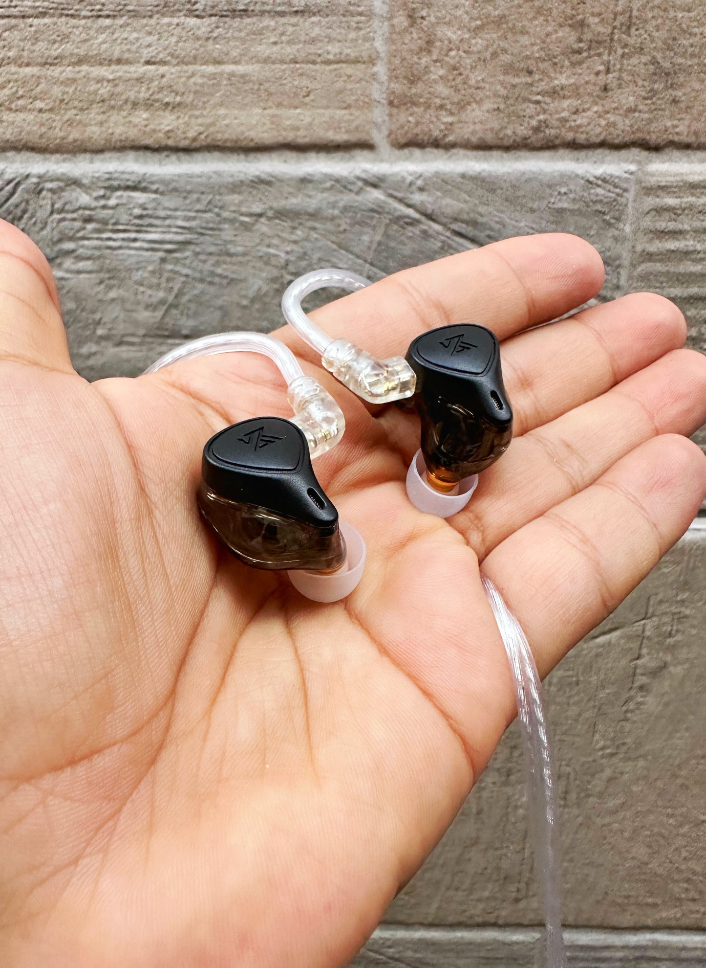 Kz ZEX PRO (3 vias-6 Drivers)